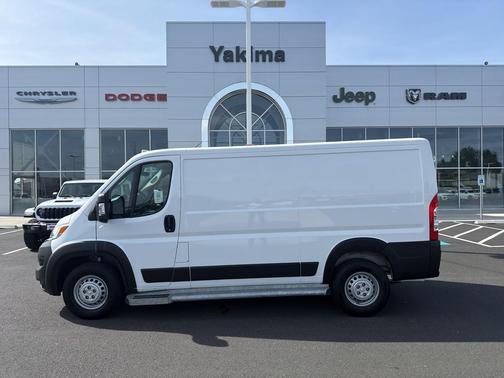 Bright White Clearcoat 2025 RAM ProMaster 2500 Base