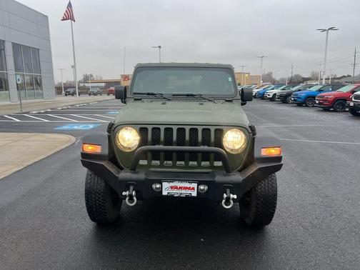 2021 Jeep Wrangler Sport