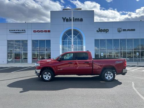 Molten Red Pearlcoat 2026 RAM 1500 Big Horn