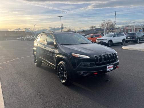 2016 Jeep Cherokee Trailhawk
