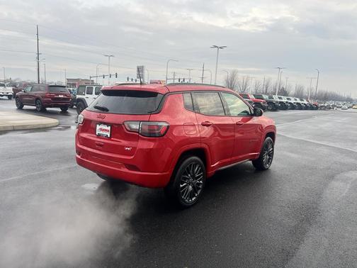 2023 Jeep Compass (RED) Edition