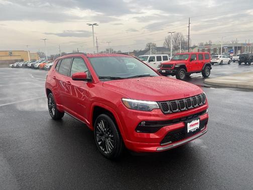 2023 Jeep Compass (RED) Edition
