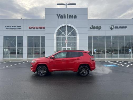 2023 Jeep Compass (RED) Edition