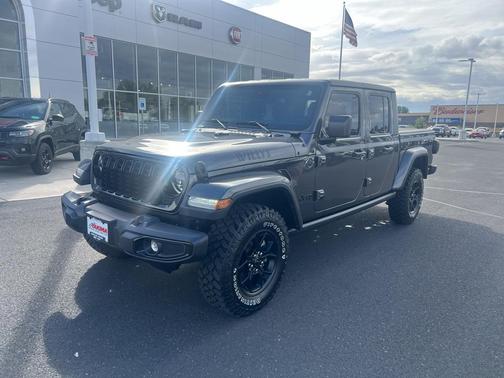 2024 Jeep Gladiator Sport
