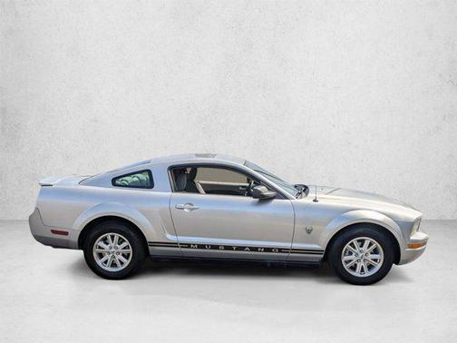 Silver/Gray 2009 Ford Mustang Premium