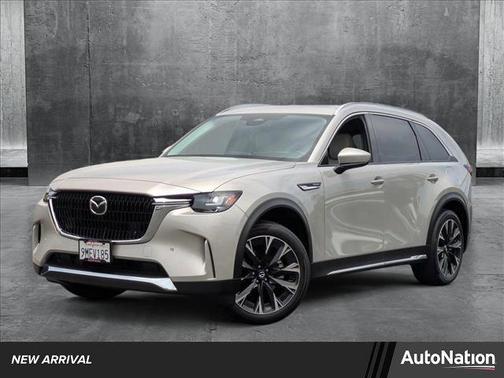2024 Mazda CX-90 PHEV Premium
