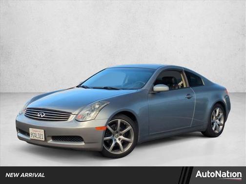 2004 INFINITI G35 Base