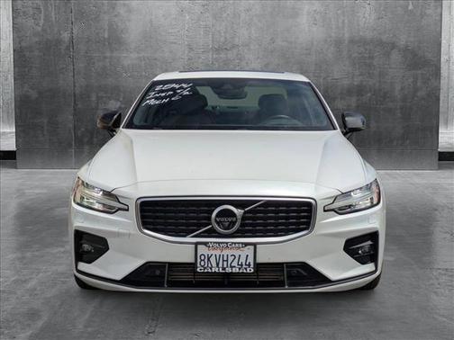 2019 Volvo S60 T6 R-Design