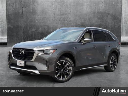 2025 Mazda CX-90 PHEV Premium Plus