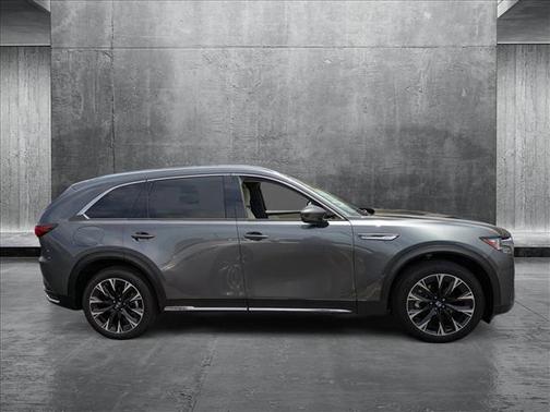2025 Mazda CX-90 PHEV Premium Plus