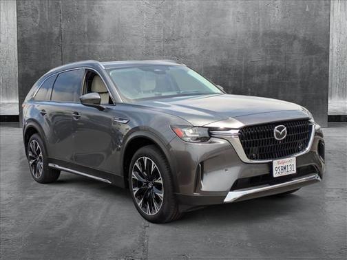 2025 Mazda CX-90 PHEV Premium Plus