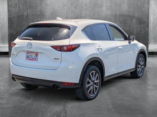 2017 Mazda CX-5 Grand Select