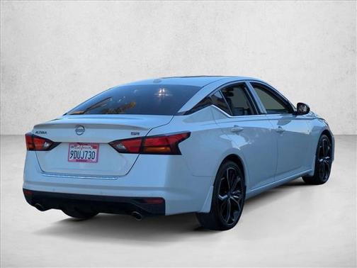 2023 Nissan Altima SR FWD
