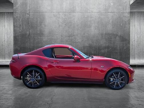 2024 Mazda MX-5 Miata RF Grand Touring