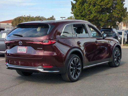 2024 Mazda CX-90 PHEV Premium