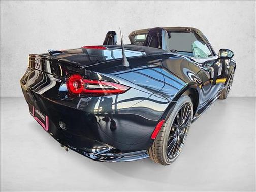 2025 Mazda MX-5 Miata Club