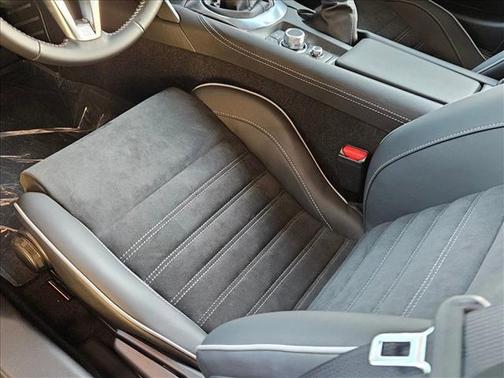 2025 Mazda MX-5 Miata Club