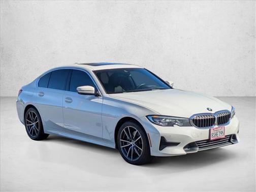 2020 BMW 330 330i
