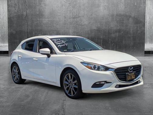 2018 Mazda Mazda3 Touring