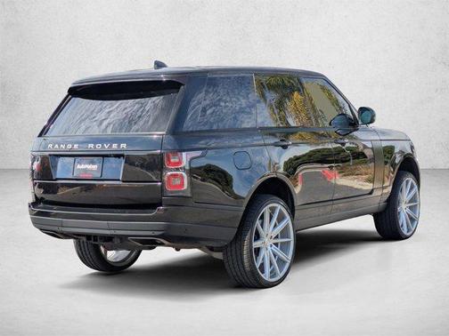 Santorini Black Me 2020 Land Rover Range Rover P525 HSE SWB