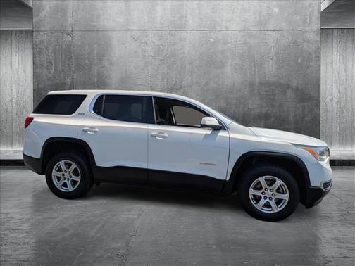 2019 GMC Acadia SLE-1