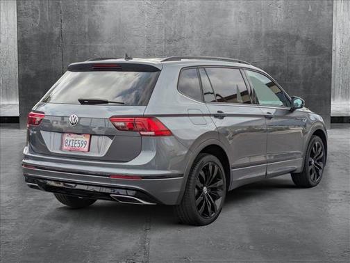 2021 Volkswagen Tiguan 2.0T SE R-Line Black