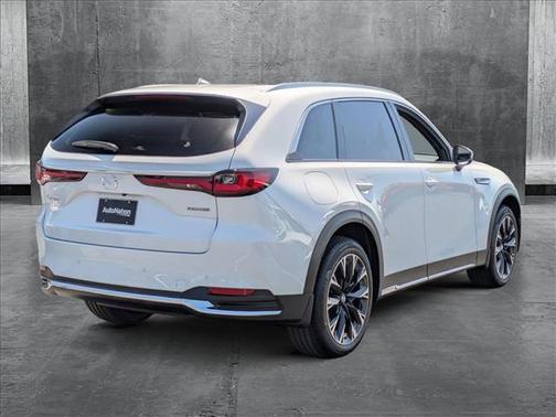 2025 Mazda CX-90 PHEV Premium Plus