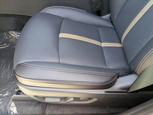 2025 Mazda CX-90 PHEV Premium Plus