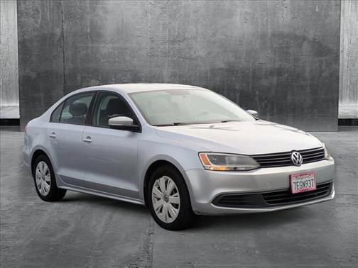 2014 Volkswagen Jetta Auto SE