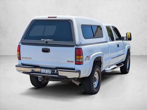 Summit White 2006 GMC Sierra 2500 SLE H/D