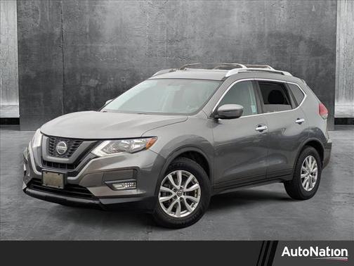 2018 Nissan Rogue SV