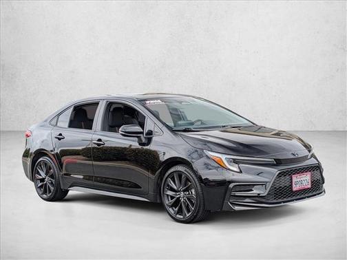 Midnight Black Metallic 2024 Toyota Corolla SE