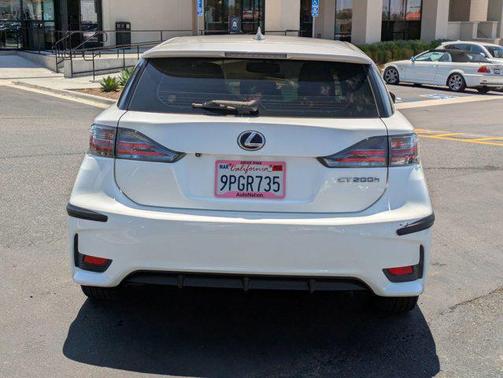 2017 Lexus CT 200h Base