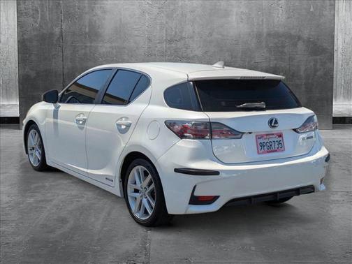 2017 Lexus CT 200h Base