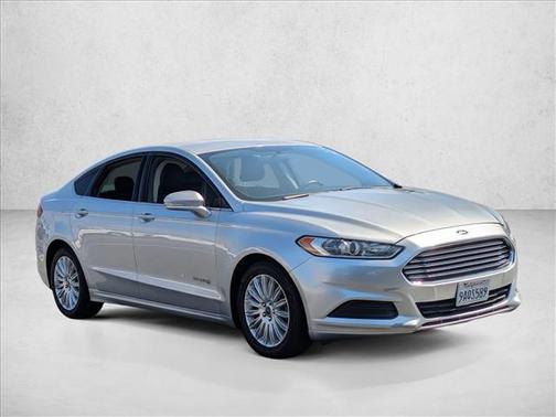 2015 Ford Fusion Hybrid SE