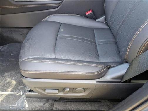 2025 Mazda CX-70 PHEV Premium Package