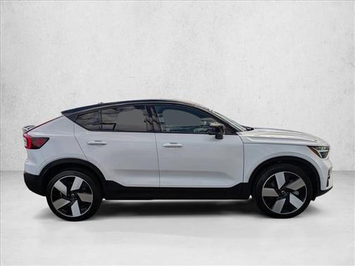 2022 Volvo C40 Recharge Pure Electric P8 Ultimate