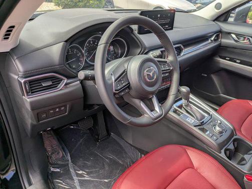 2025 Mazda CX-5 Carbon Edition