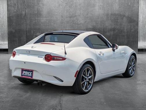 2023 Mazda MX-5 Miata RF Grand Touring