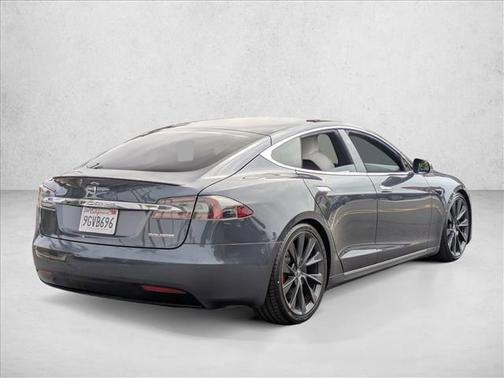 2020 Tesla Model S Performance