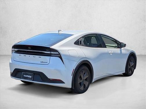 Wind Chill Pearl 2024 Toyota Prius Prime SE