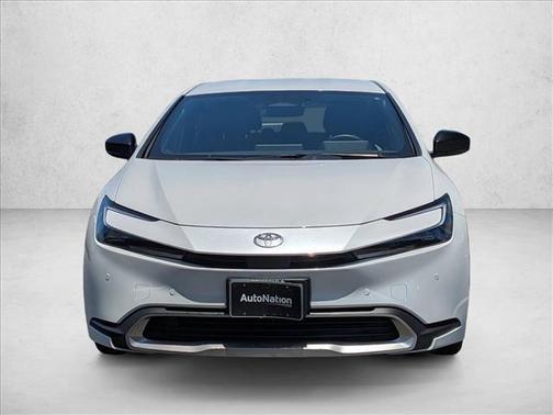 Wind Chill Pearl 2024 Toyota Prius Prime SE