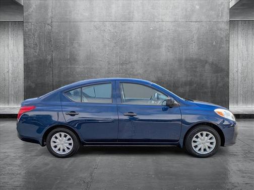 2014 Nissan Versa 1.6 S