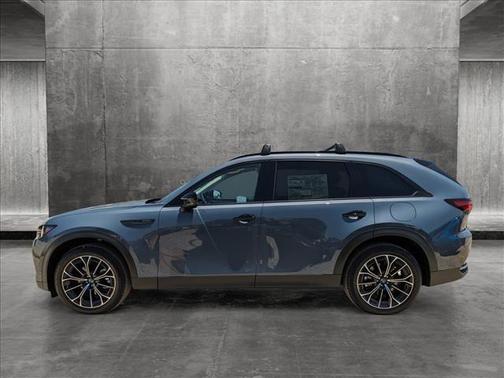 2025 Mazda CX-70 PHEV Premium Package