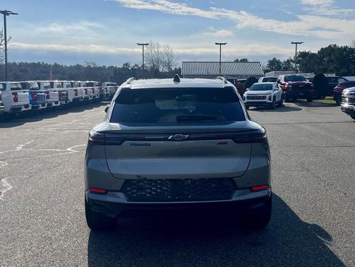 2026 Chevrolet Equinox EV RS