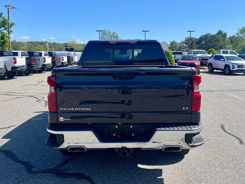 Dark Ash Metallic 2022 Chevrolet Silverado 1500 LT