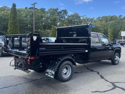 2025 Chevrolet Silverado 3500 WT