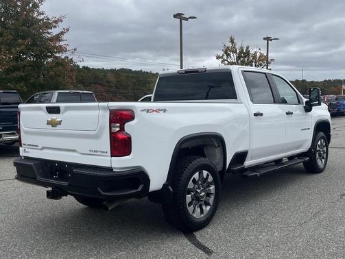 2023 Chevrolet Silverado 2500 Custom