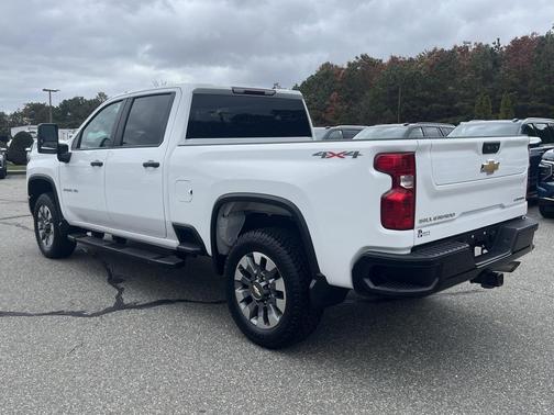 2023 Chevrolet Silverado 2500 Custom