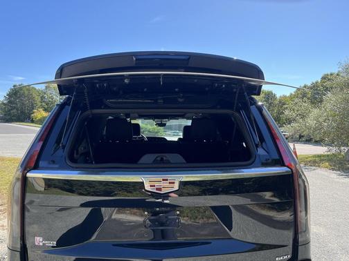 2023 Cadillac Escalade ESV Premium Luxury